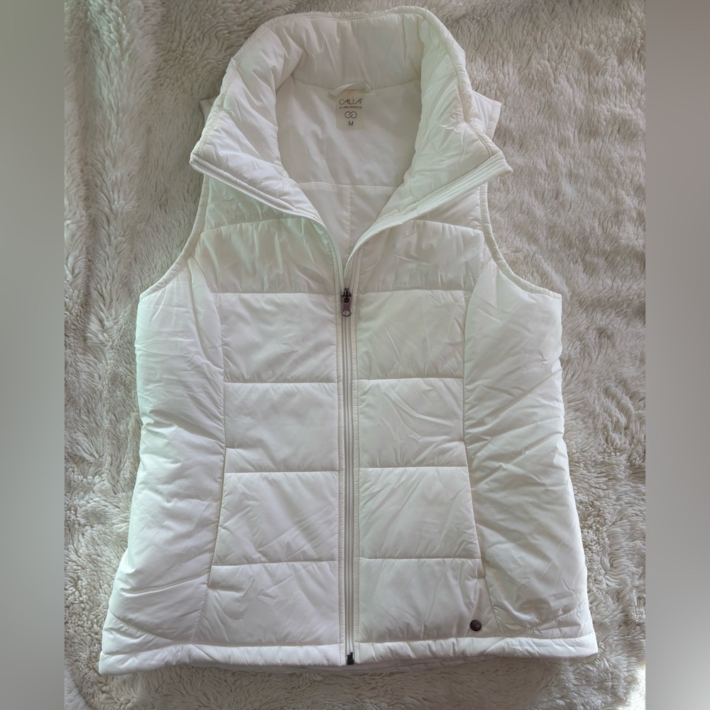 CALIA by Carrie Underwood Quilted White Vest, Medium